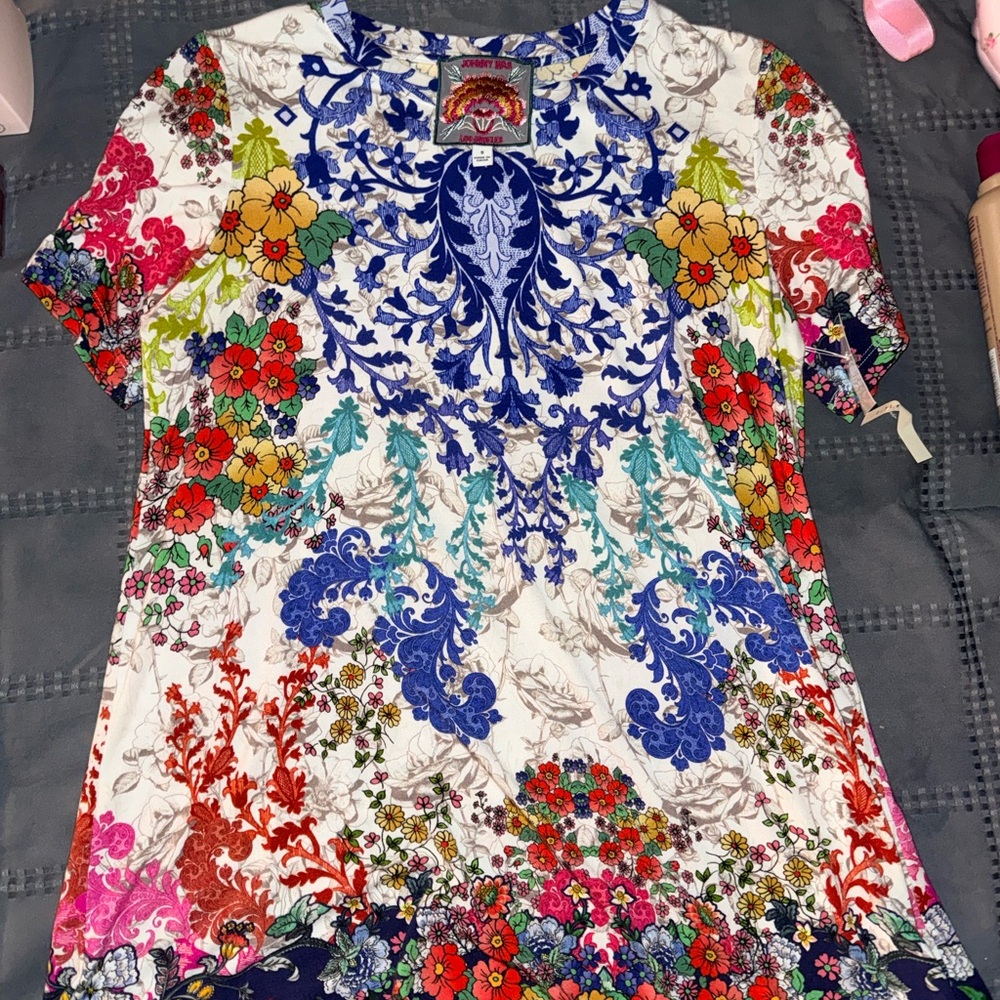 Johnny Was Blue and Red Floral Short Sleeve Top
